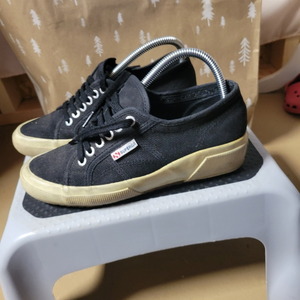 Superga Black Sneakers Size 6.5 Mens 8 women's‎